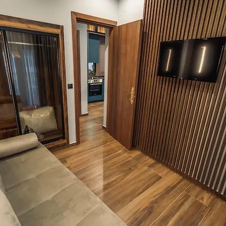 Individualliving3 Excellent Location Centre! ! Apartment *